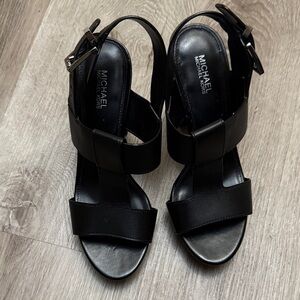 MICHAEL Michael Kors
Women's Becker T Strap High Heel Sandals size 6.5